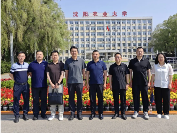 黑龙江大学后勤保障处来校交流餐饮管理工作